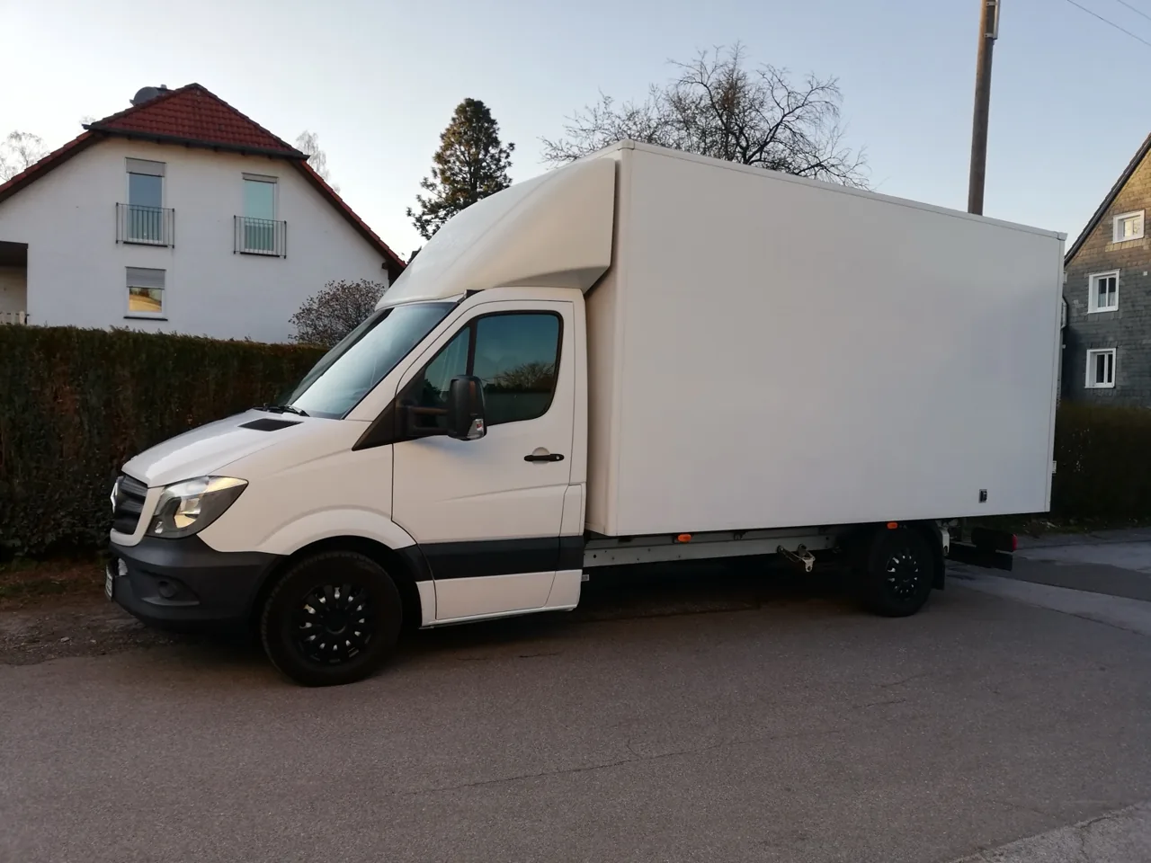 Unser Fuhrpark für Nah- und Ferntransporte – Ansicht 2