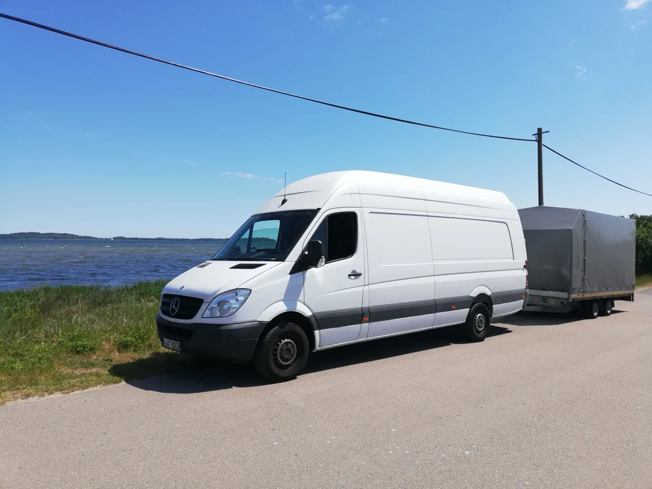 Unser Fuhrpark für Nah- und Ferntransporte – Ansicht 1